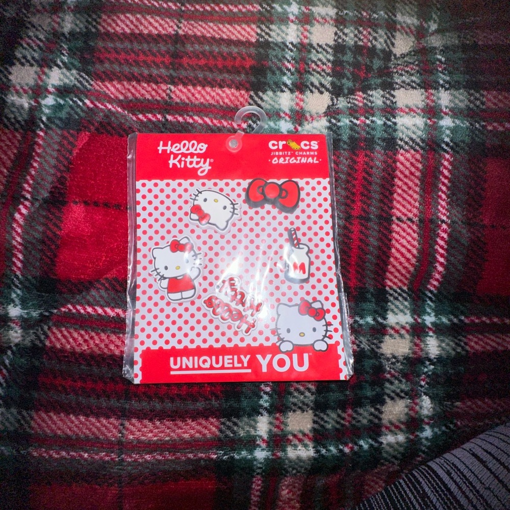 Hello Kitty Crocs Jibbitz Charm Set - Red and White